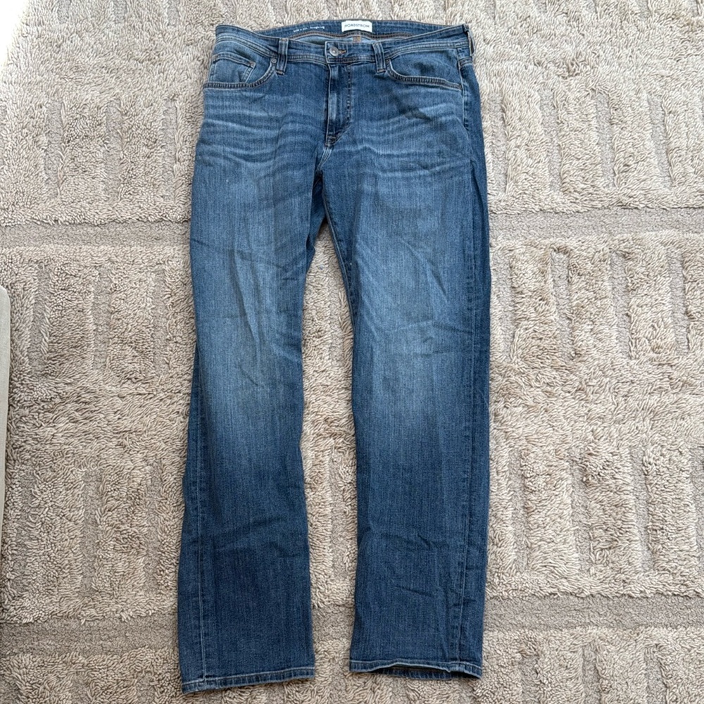 Nordstrom men's jeans large 34x32 straight leg designer